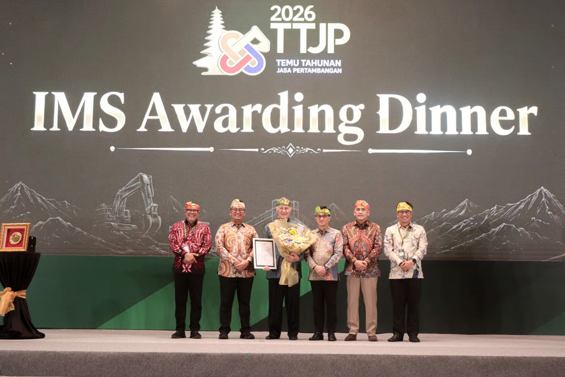 Terapkan Standar Pelayanan Unggul, SUCOFINDO Raih Predikat Emas Kategori Surveyor di Indonesia Mining Services