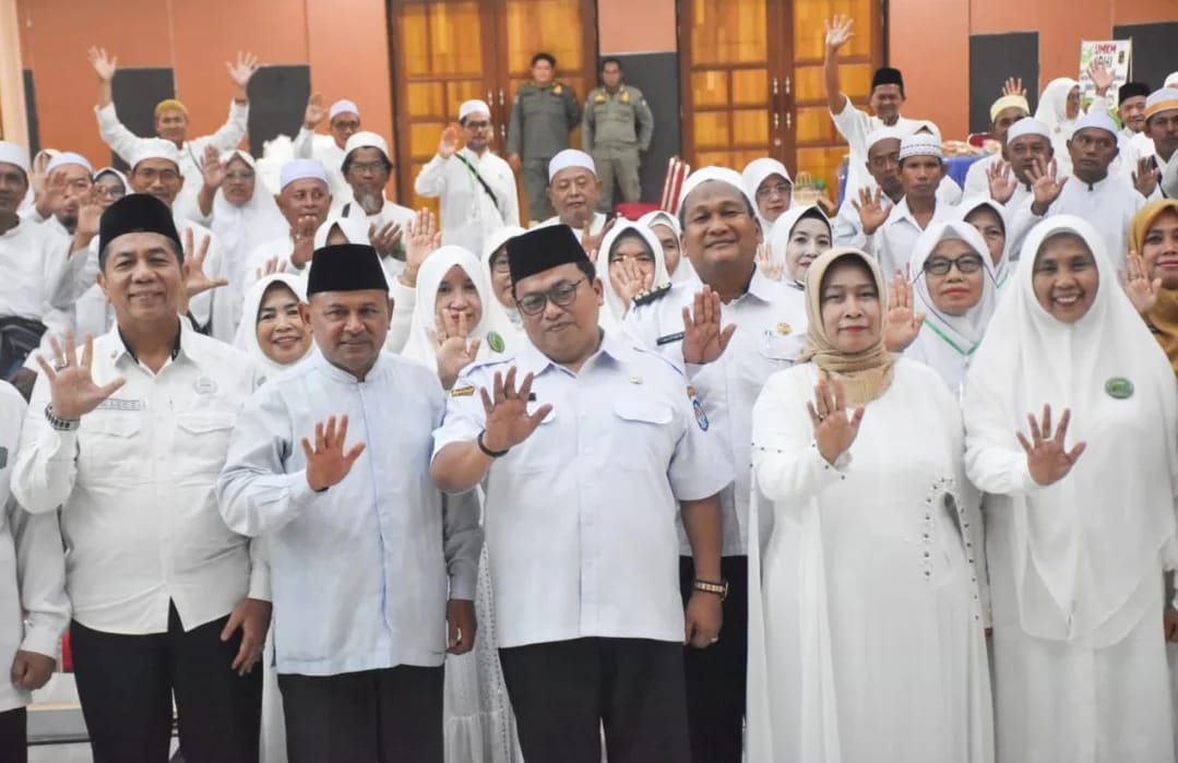 Wakil Bupati Kubu Raya Lantik Pengurus IPHI Kecamatan, Tekankan Peran Pembinaan Jemaah