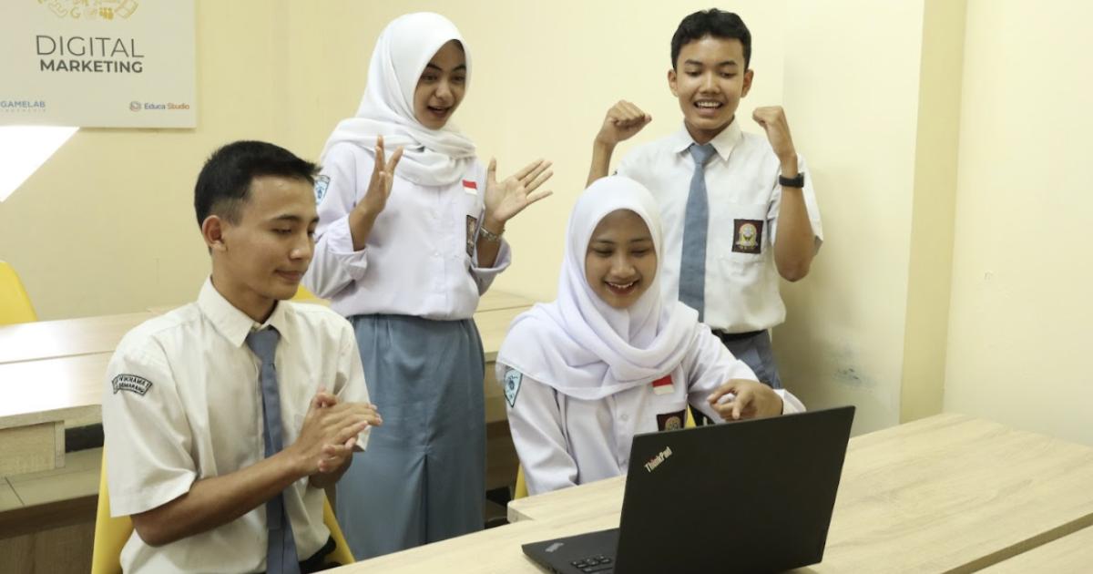 Dari Sekolah ke Dunia Kerja, Keterampilan Apa yang Tidak Diajarkan di Kelas?