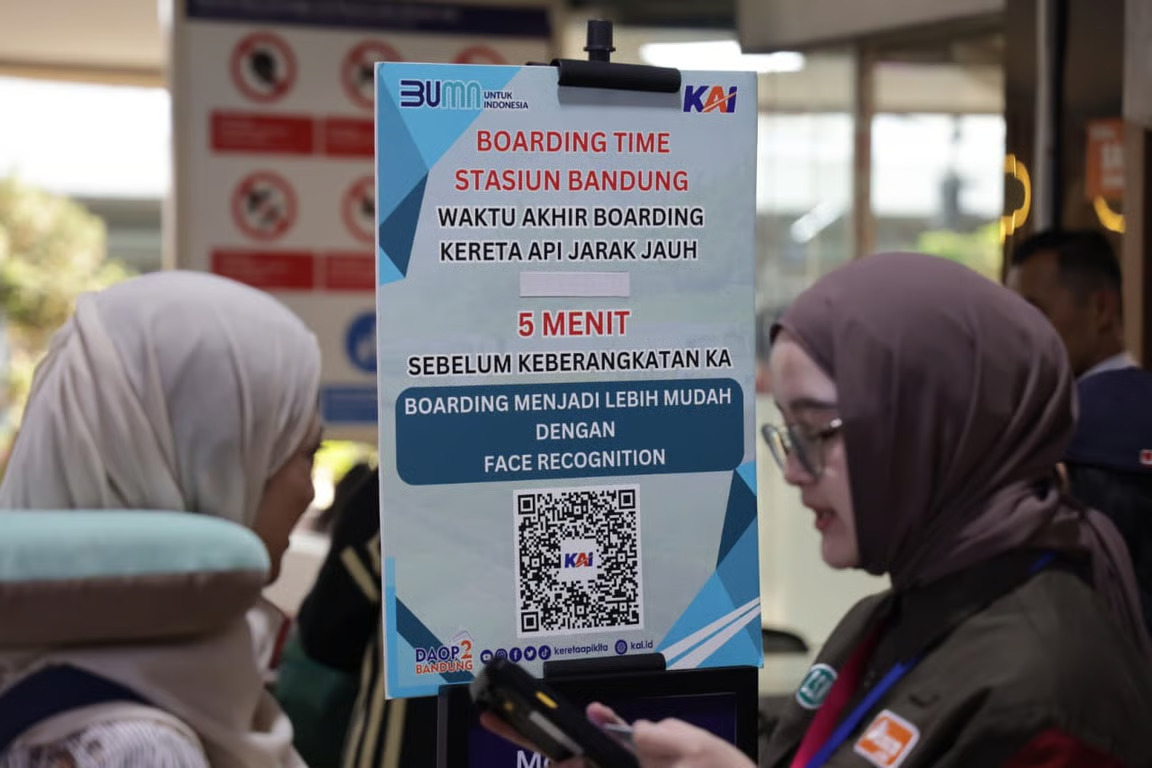 KAI Daop 2 Bandung Himbau Pelanggan Datang Lebih Awal ke Stasiun