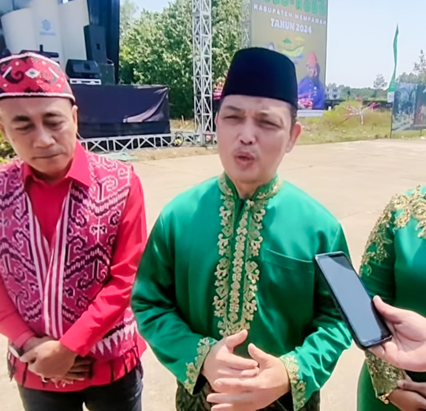 Ikut Meriahkan Event Robo-Robo 2024, Ria Norsan-Krisantus Kurniawan, Komitmen Melestarikan Budaya Mempawah