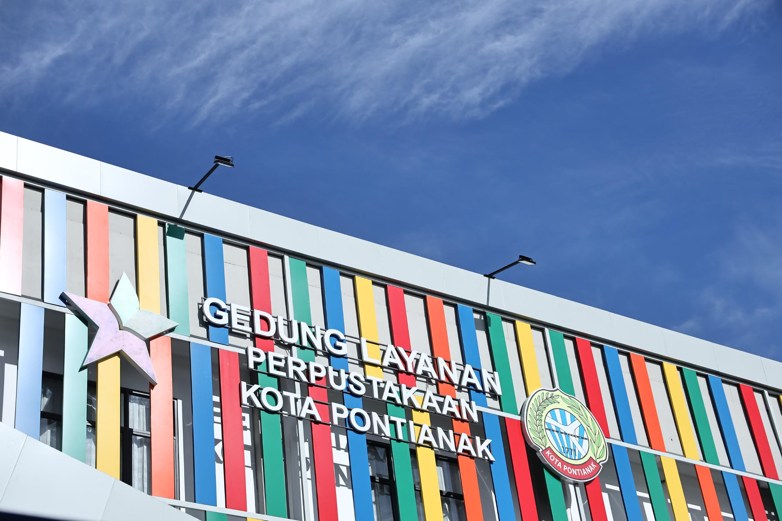 Buka Setiap Hari, Perpustakaan Kota Pontianak Resmi Pindah ke Jalan Ampera