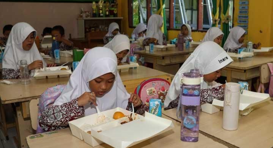 Disdikbud Kota Singkawang Imbau Sekolah Siapkan Fasilitas untuk Program Makan Gizi Gratis