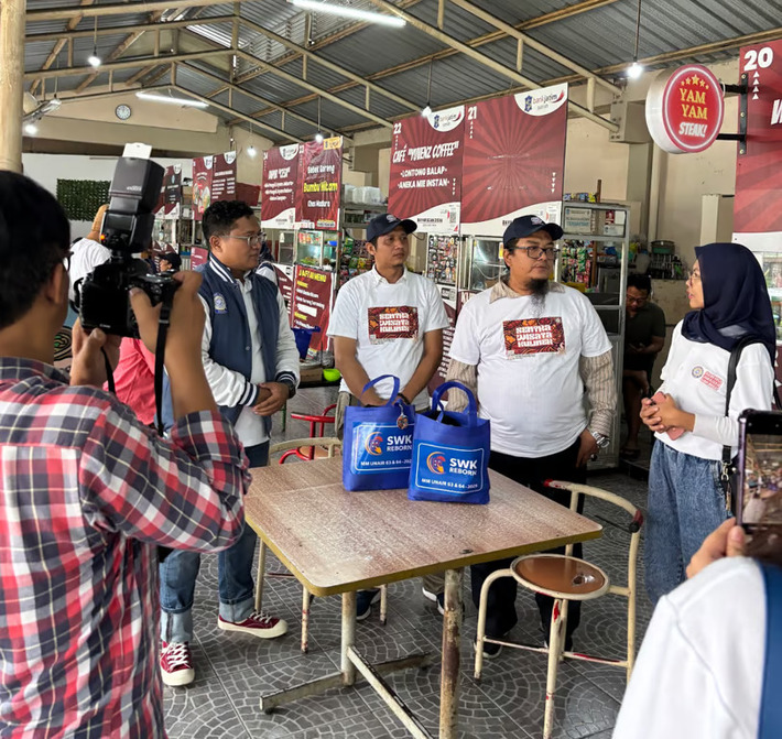 SWK Reborn: Menggairahkan UMKM Kuliner Surabaya dengan Digitalisasi dan Kreativitas Ekonomi