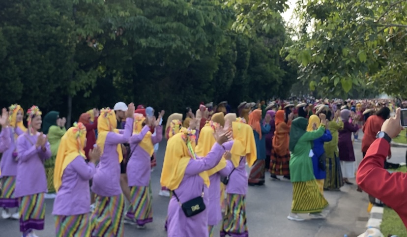 Gelar Tari Jepin Massal di Jalan Ahmad Yani Pontianak, Begini Kondisi dan Respon Warga!