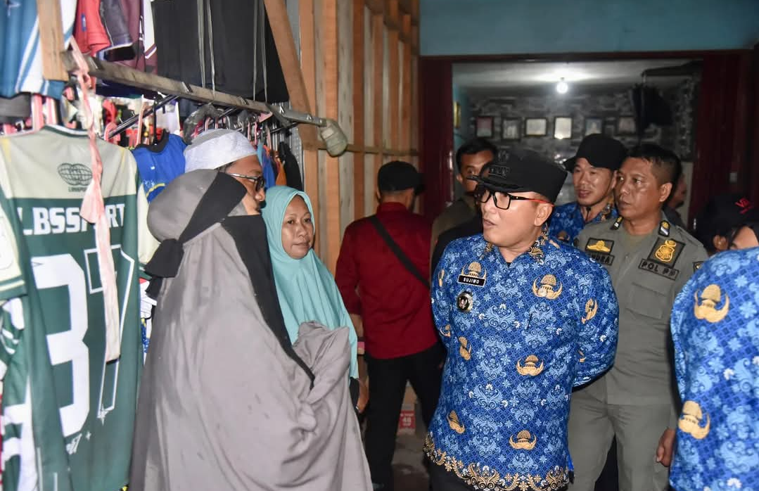 Bupati Kubu Raya Tinjau Penataan Jalur Hijau di Desa Kapur