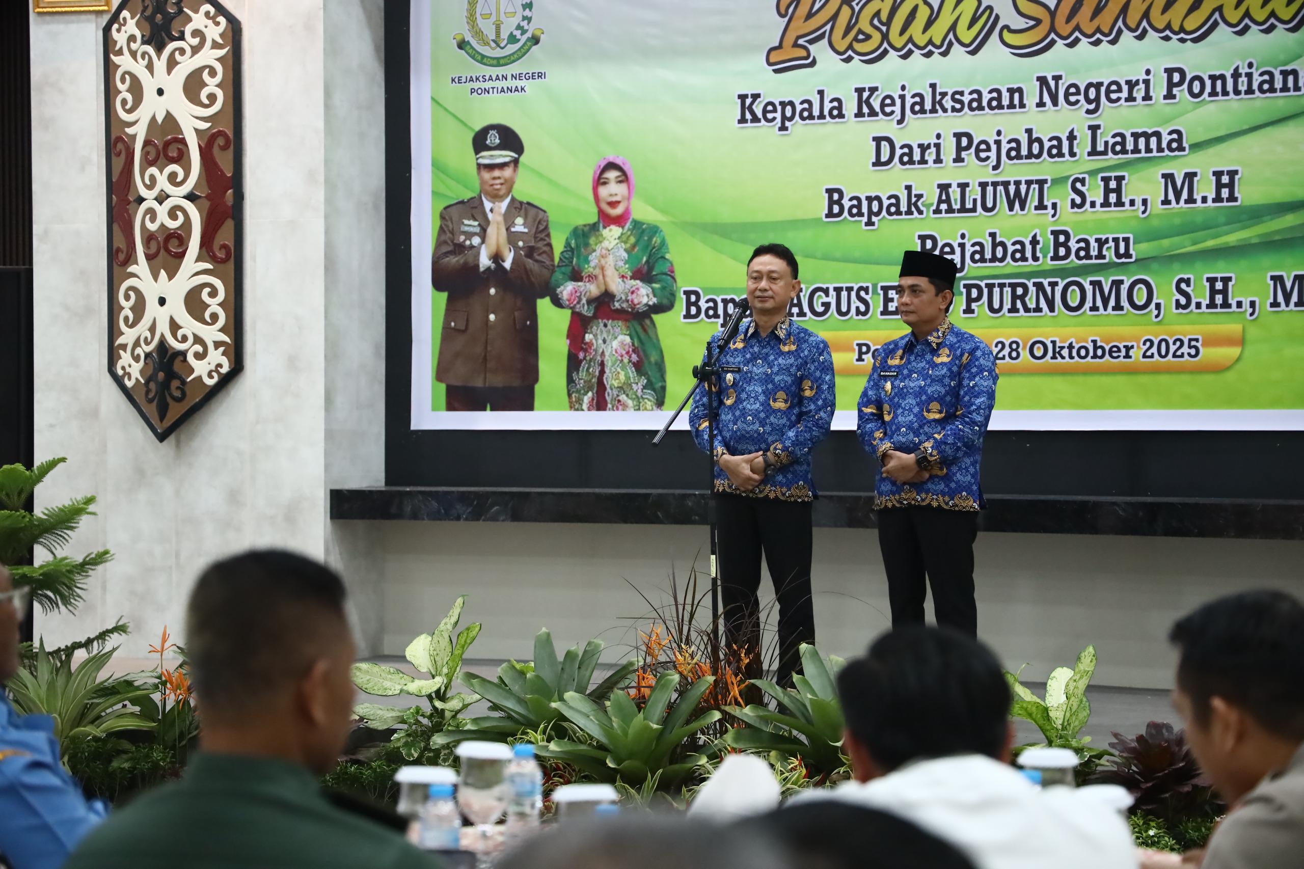Edi Kamtono Apresiasi Kinerja Aluwi, Sambut Hangat Kajari Baru Pontianak