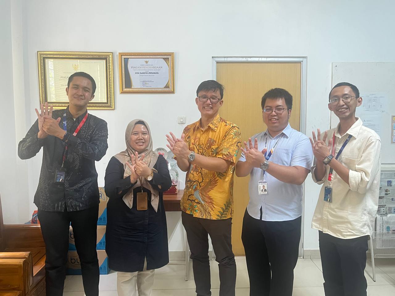 Dukung Generasi Digital, Telkom Hadirkan Solusi Pendidikan Cerdas di Sekolah Immanuel Pontianak