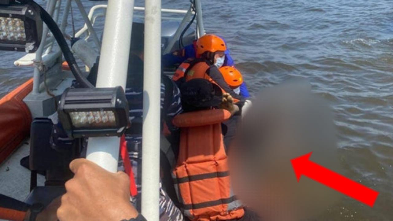 Heboh! Penemuan Mayat Tanpa Identitas di Perairan Laut Desa Bakau Besar Mempawah