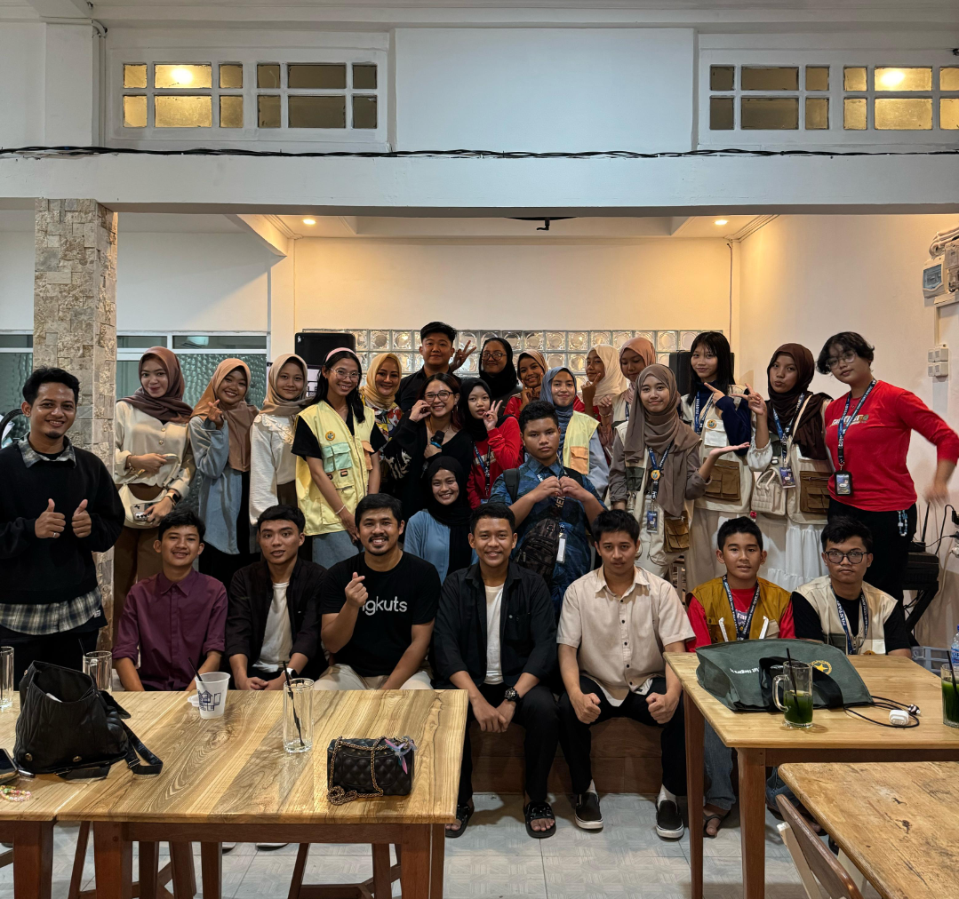 Diskusi Literasi Digital: Komunitas Cinta Singkawang Dorong Generasi Muda Cerdas Bermedia Sosial
