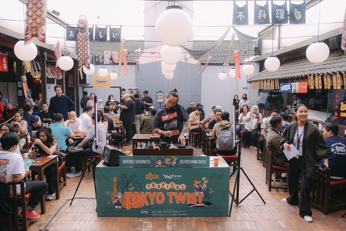 KOLABORASI PARA PENGUSAHA F&B BANDUNG UNTUK MENGAPRESIASI CUSTOMER: SQUEEZE SUNDOWN VOL.V - TROPICAL TOKYO TWI