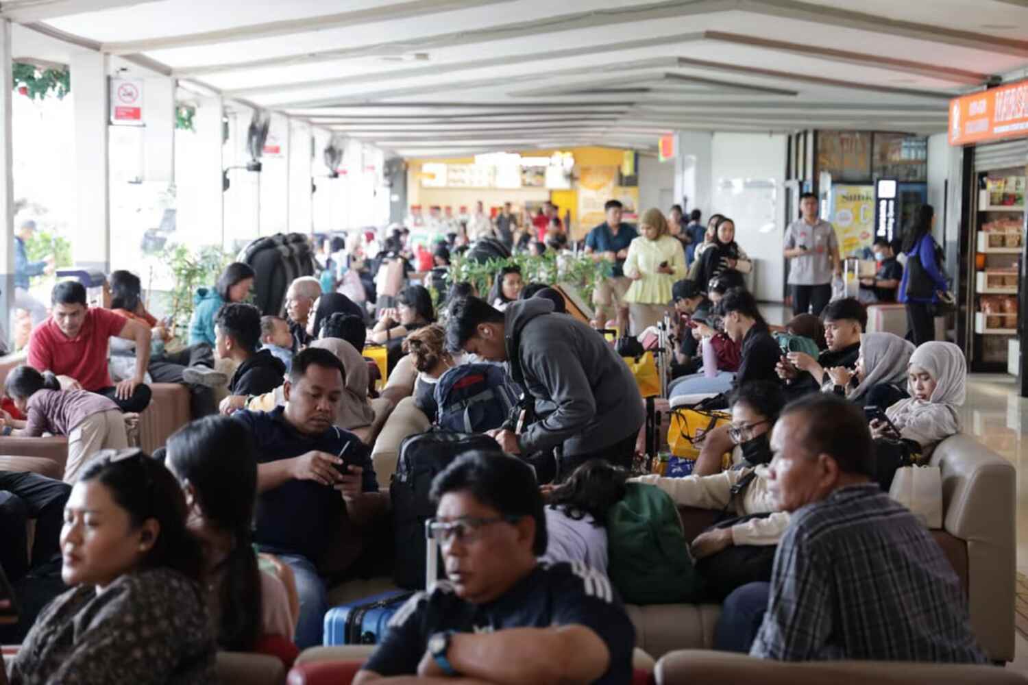 KAI Daop 2 Bandung Ajak Masyarakat Manfaatkan Diskon 30% KA Ekonomi Komersial Angkutan Lebaran 2026