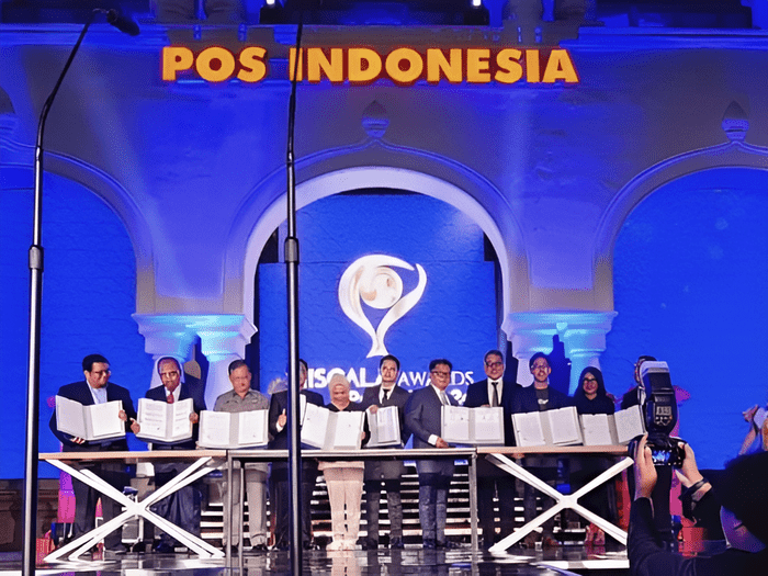 Biteship dan Pos Indonesia Resmikan Kerja Sama Strategis di Niscala Awards 2024