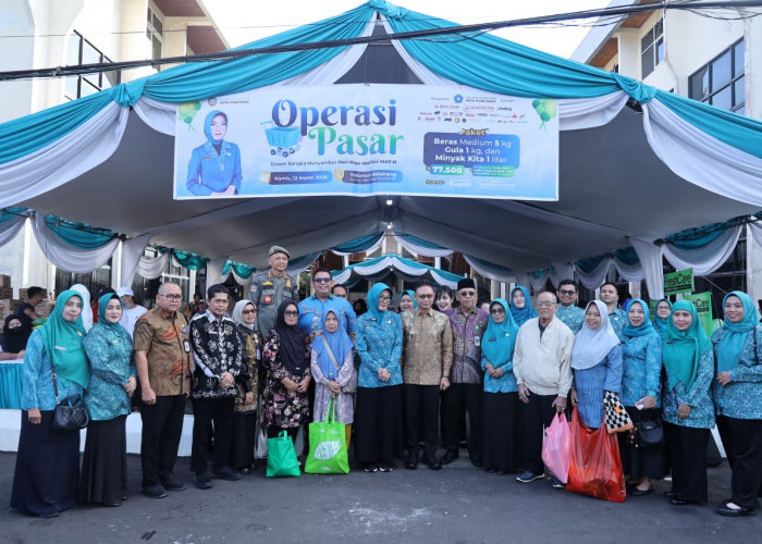 Pasar Murah PKK Pontianak Bantu Kader Posyandu Jelang Idulfitri