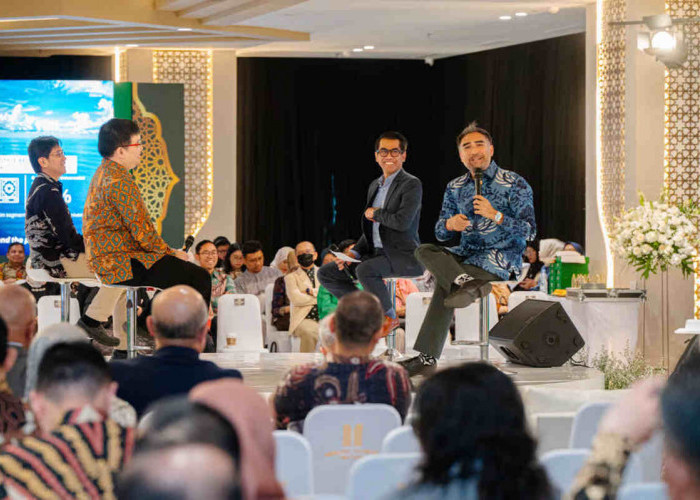 Presiden Direktur Prudential Syariah, Iskandar Ezzahuddin, di Panggung Sharia Insurance International Forum 20