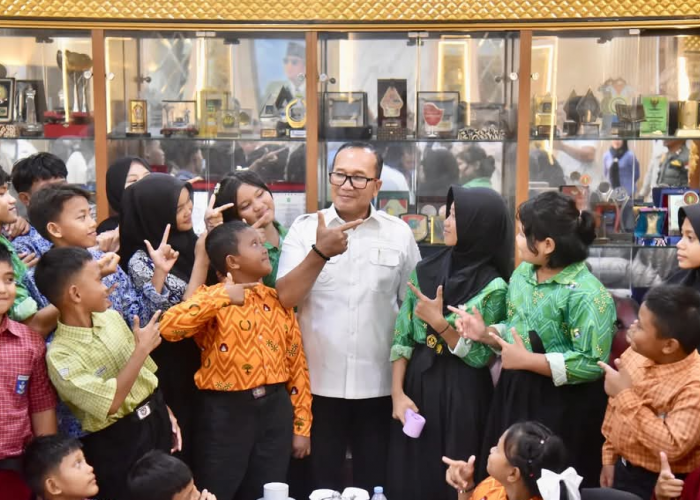 Bupati Kubu Raya Apresiasi 92 Pelajar Peserta Festival Tunas Bahasa Ibu Tingkat Provinsi Kalbar