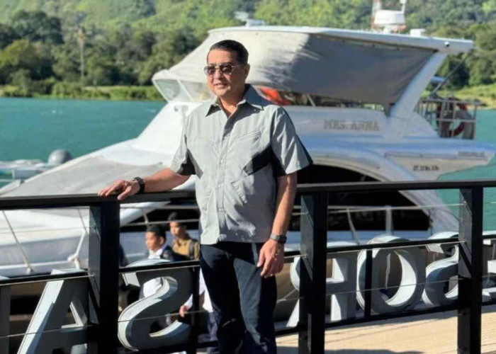 Usai Hadiri Toba Caldera Culture Festival, Menteri Ekonomi Kreatif Nikmati Pengalaman Danau Toba di Marianna R