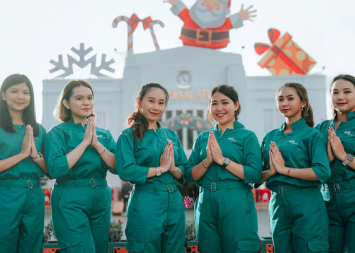 Yuk Kenalan dengan Petugas Cleaning Excellence KAI Services, Penggerak Liburan Minim Sampah saat Nataru