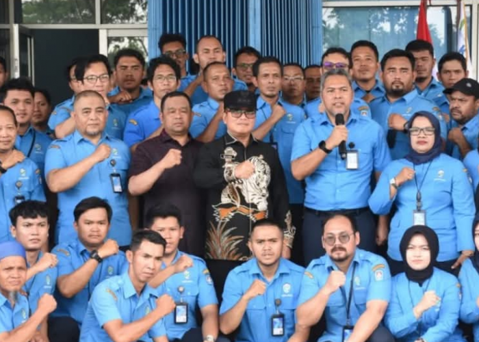 Bupati Kubu Raya Minta Perumda Air Minum Seimbangkan Pelayanan dan Keuntungan