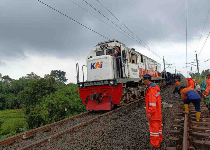 Kedua Jalur KA di Tigaraksa Kembali Normal, KAI Daop 1 Jakarta Pastikan Keselamatan dan Kelancaran Perjalanan 