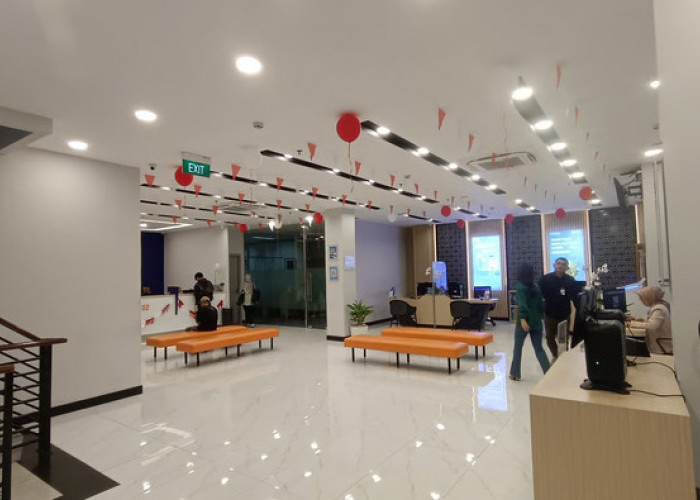 Sambut HUT ke-81 RI, BRI BO Pluit Semarakkan Kantor dengan Dekorasi Nuansa Merah Putih