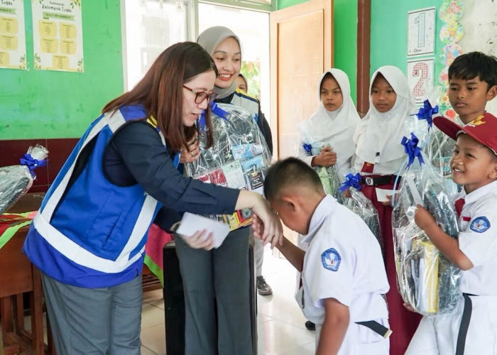 Dukung Pendidikan dan Semangat Belajar Anak, PT Jasamarga Tollroad Maintenance Salurkan Bantuan Tanggung Jawab