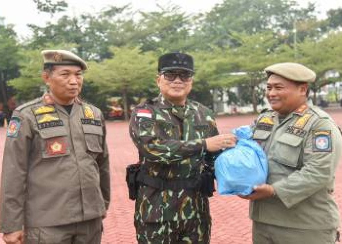 Bina Satpol PP, Bupati Sujiwo Sampaikan Pesan Jiwa KARSA dan Tiga Pilar Disiplin