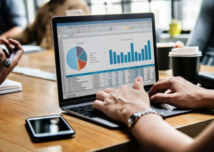 Inilah Alasan Pebisnis Modern Beralih ke Akuntansi Berbasis Cloud