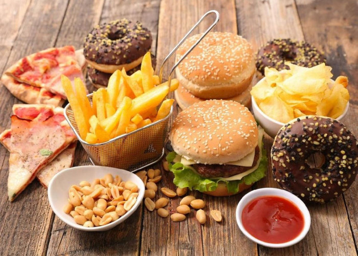 Bahaya yang Mengintai di Balik Kebiasaan Mengonsumsi Junk Food