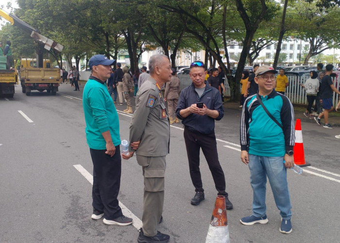 Penertiban Spanduk dan Reklame di Jalan Ahmad Yani, Walikota Pontianak Ingin Penataan Kota Lebih Rapi