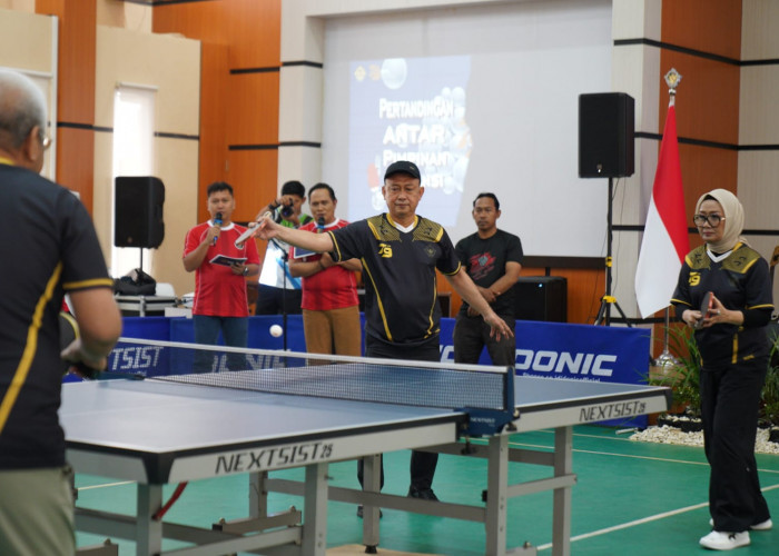 Eksibisi Tenis Meja HUT ke-79 BPK Jadi Wadah Guyub Forkopimda Kalbar di Pontianak