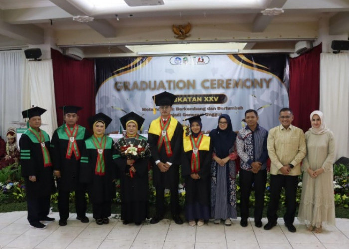 Wisuda Angkatan ke-25 “Aetherion”: Cetak Generasi Unggul, Siap Berkontribusi untuk Bangsa