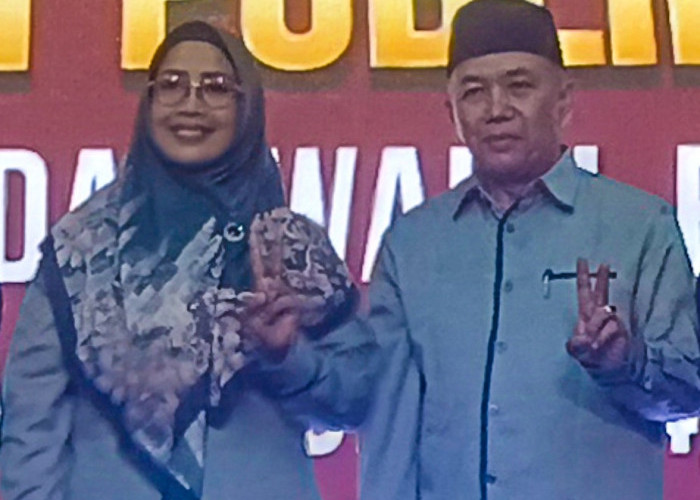 Erlina-Juli : Pasangan Teruji Siap Wujudkan Pemerataan Pembangunan di Kabupaten Mempawah