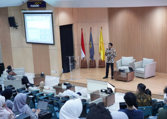 Bahas Sustainability dalam Transportasi Perkeretaapian, Dirut KAI Jadi Narasumber Kuliah Umum di FEB UI