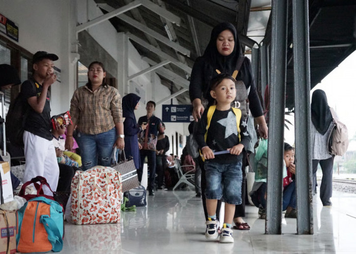 Masa Angkutan Nataru 2025/2026 Dimulai, KAI Divre I Sumut Siap Manjakan Penumpang dengan Tambahan Kursi dan Pe