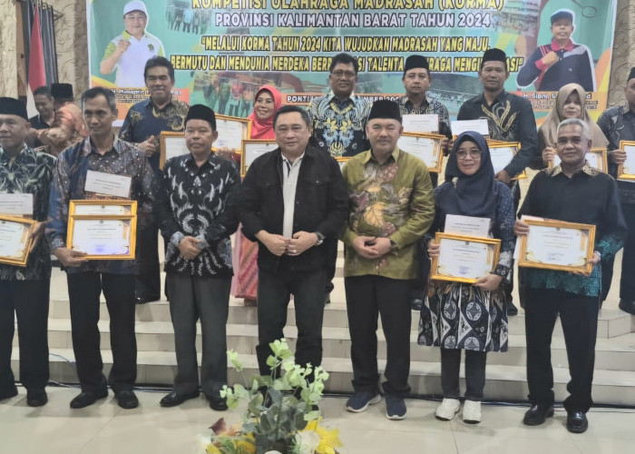 MTs Negeri 1 Mempawah Raih Penghargaan Madrasah Berprestasi di Kalimantan Barat