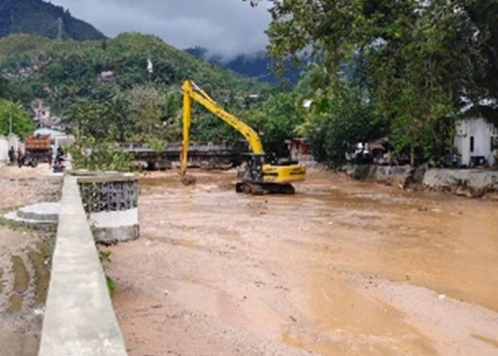 Tangani Dampak Bencana Sibolga, Kementerian PU Berhasil Pulihkan Akses Jalan Nasional 