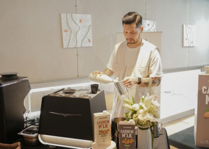 Mikael Jasin, Juara Dunia Barista 2024, Berkolaborasi dengan Arummi Cashew Milk dan Titik Temu Coffee