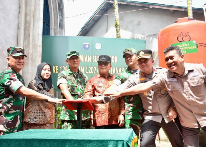 Bupati Sujiwo Apresiasi Dukungan TNI Membangun Kubu Raya