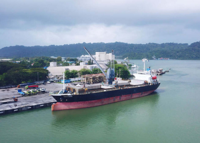 Pelindo Multi Terminal Tanjung Intan Perkuat Kinerja Operasional Pelabuhan