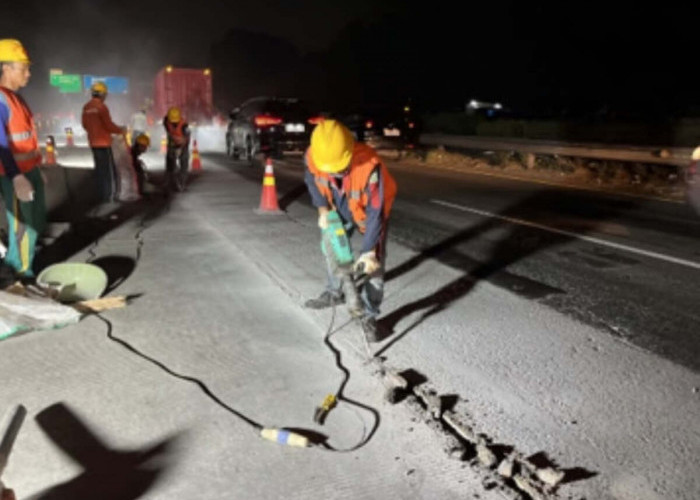 Jaga Kualitas Layanan Jalan Tol, PT Jasamarga Tollroad Maintenance Laksanakan Rekonstruksi Perkerasan di Ruas 