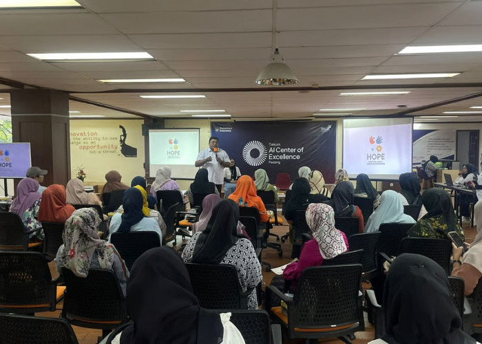 Telkom AI Center Padang Tegaskan AI sebagai Mitra Transformasi Fesyen dan Kriya Tanpa Menghilangkan Nilai Kary