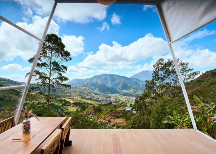 Luxcamp Dieng by Horison Tawarkan Indahnya Menginap di Atas Awan