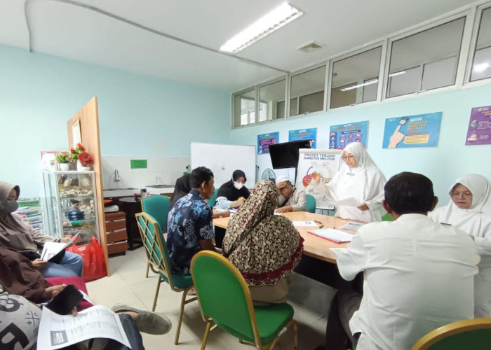 RSUD SSMA Pontianak Jelaskan Stratifikasi Risiko Puasa Aman bagi Penderita Diabetes