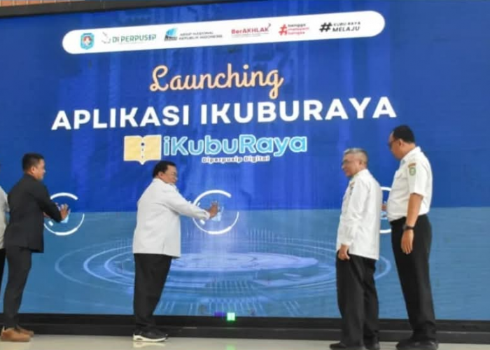 Peluncuran Aplikasi i-KubuRaya, Warga Desa Bisa Baca Buku Lewat Gawai