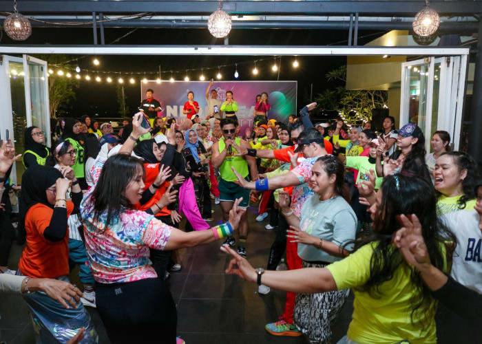 Borneo Hotel Pontianak Sukses Gelar Neon Beat, Zumba Battle