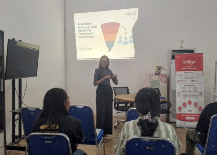 Telkom Indonesia Inisiasi Business Clinic di Labuan Bajo untuk Perkuat UMKM Pariwisata Hadapi Era Digital