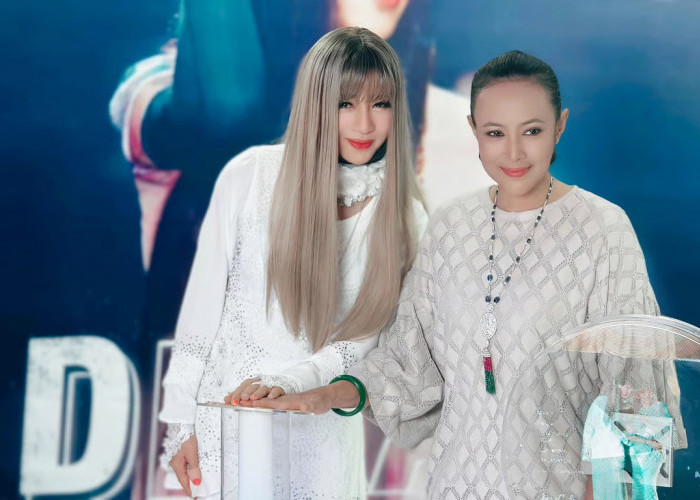JessC dan Fauziah Latiff Bersatu di “Tak Terpisah”, Single Kolaborasi Tembus 6 Radio Indonesia