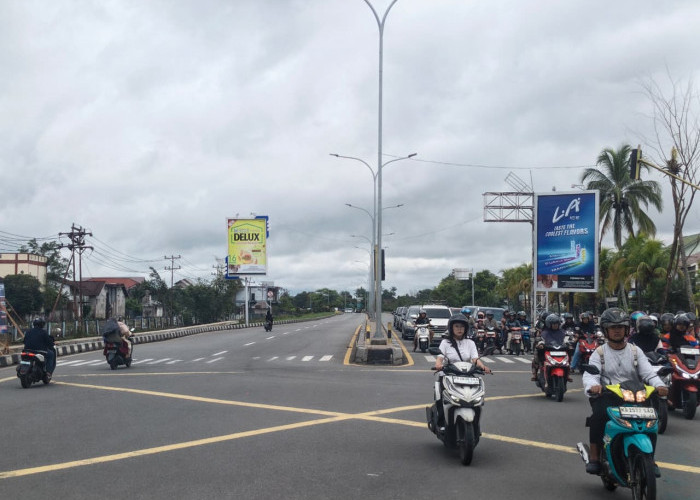 Atasi Kemacetan dan Genangan, Pemkot Lebarkan Jalan Serta Perkuat Drainase Pontianak Timur
