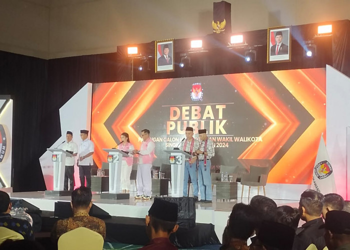 Paslon Abdul-Irwan Paparkan Visi Misi dan Program Kerja di Debat Calon Walikota Singkawang 2024